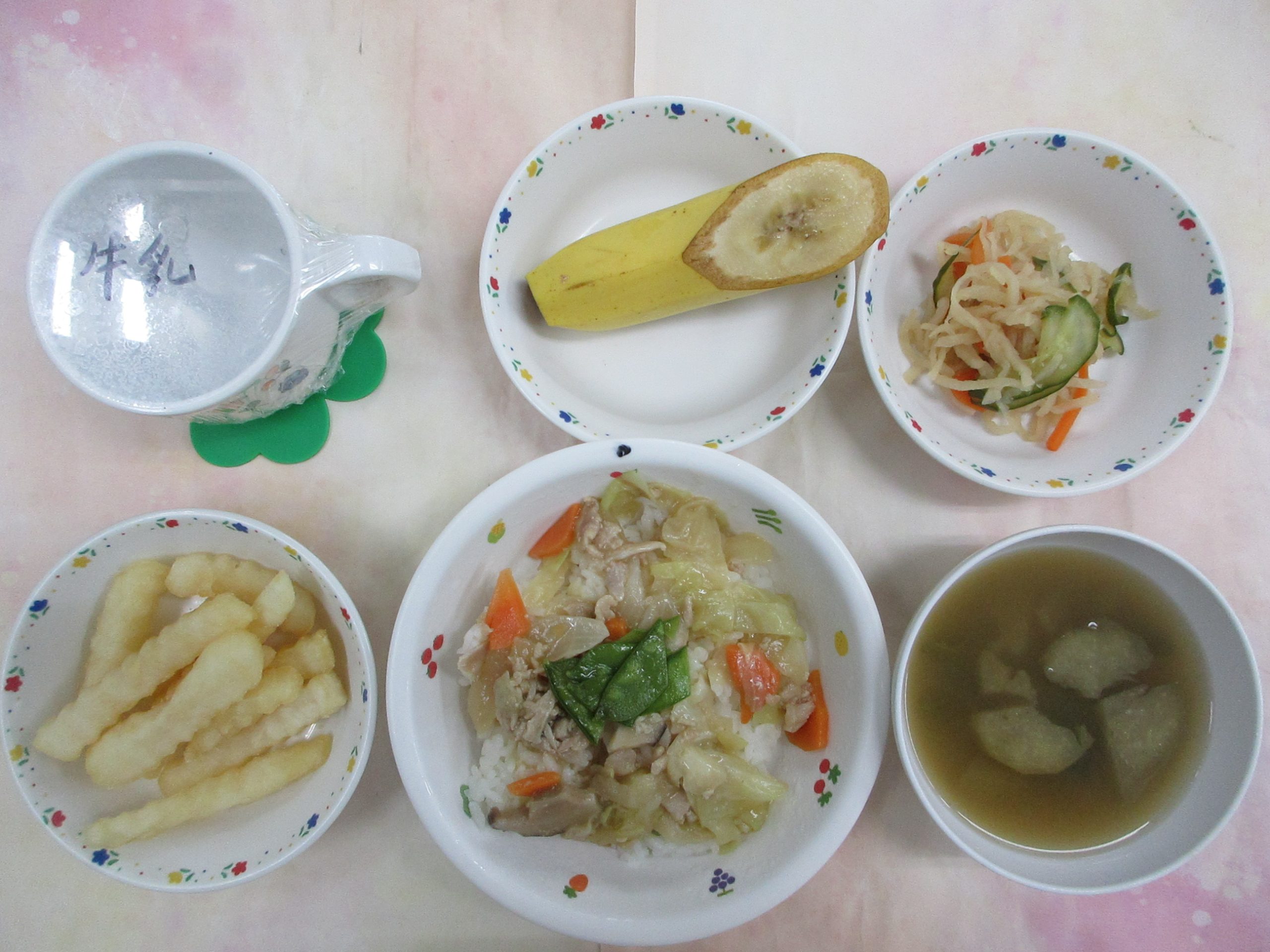 8/4（月）　きょうの給食